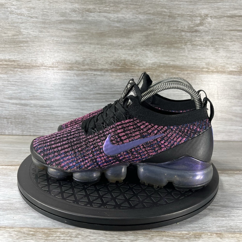 Nike women's Air Vapormax Flyknit 3 AJ6900-007 Laser Fuchsia Sneakers Size 7.5